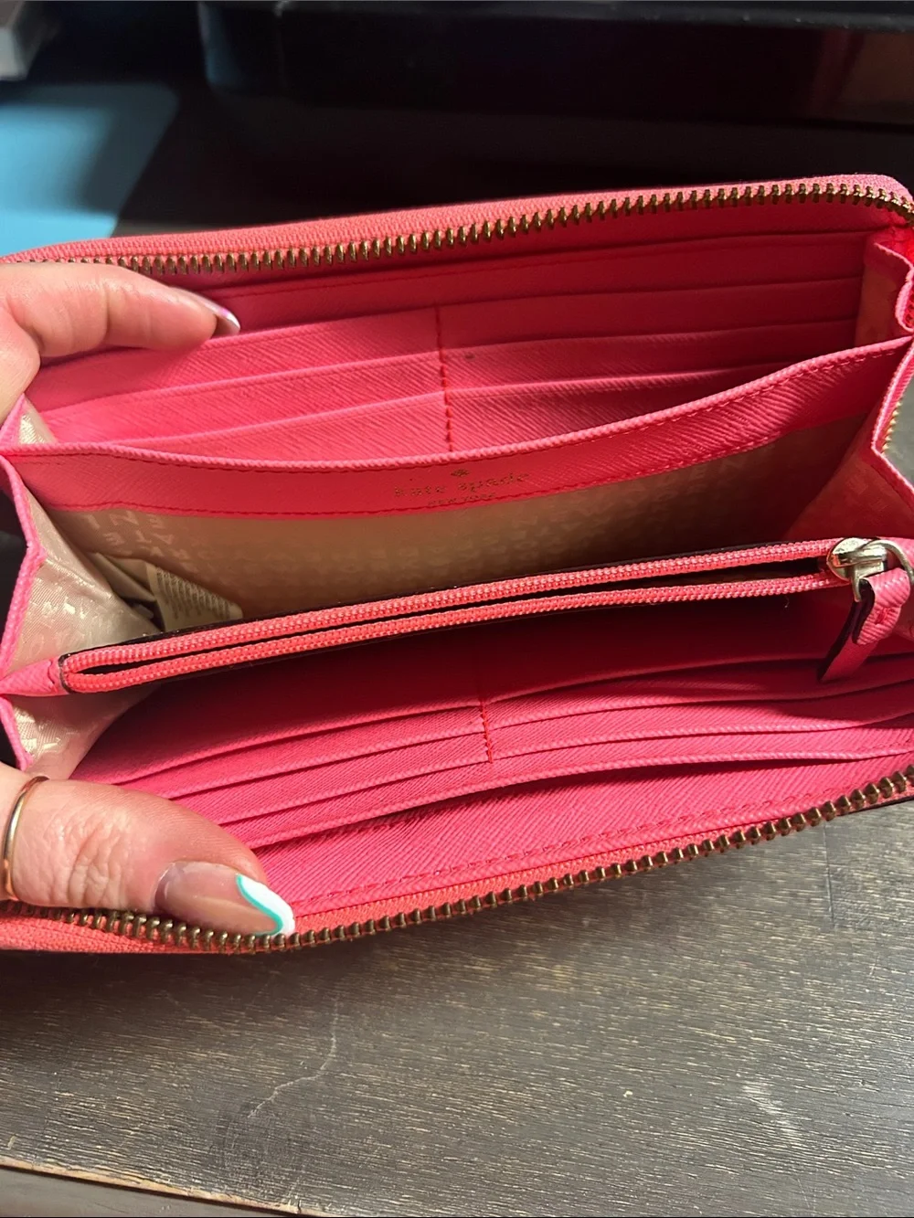 kate spade Coral Pink Parrot Zip Wallet - Picture 4 of 4
